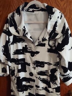 hazel Black & White Abstract Brushstroke Utility Jacket